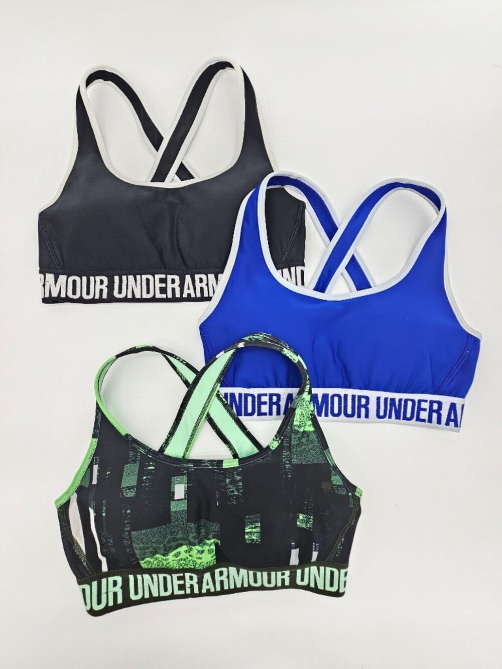 Under Armour Sports Bra Bundle Size Small | Set of 3 | Removable Pads | Running